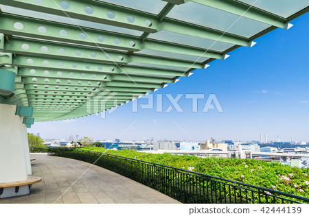 橫濱公園可欣賞到港口的景色 橫濱公園可欣賞到港口的景色 42444139