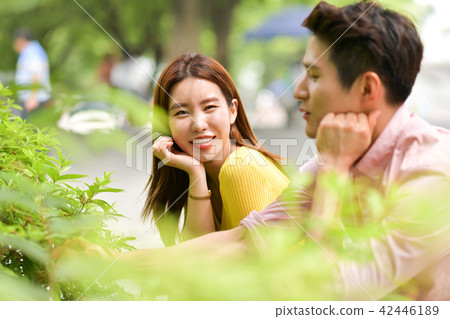 情侶，約會，郊遊 42446189