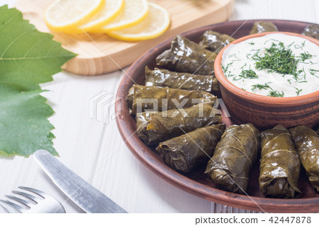 Dolma from grape of vines 42447878