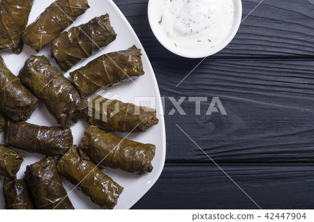 Dolma from grape of vines 42447904