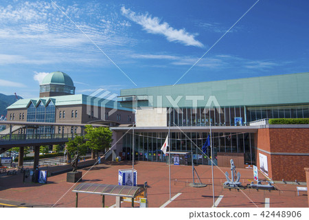 廣島縣吳市吳中央碼頭和大和博物館 42448906