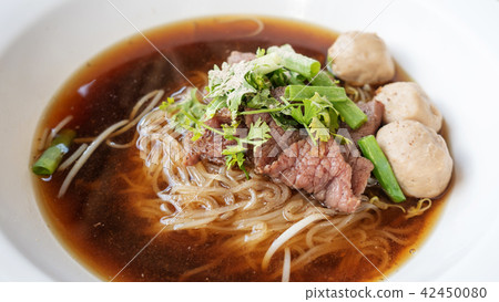 Beef noodles and meatball (Thai style) 42450080