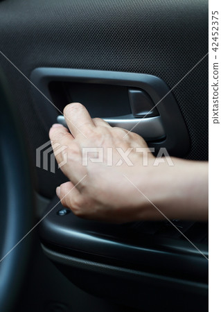 Driver (Driver Outdoor People Body Parts No Face Passenger Cars Female Senior Operator) 42452375