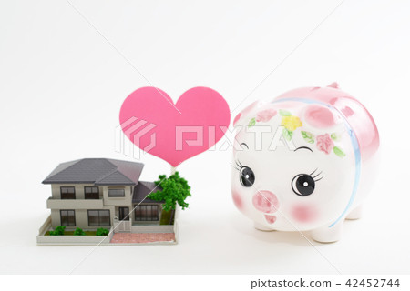 Pig's Piggy Bank and Residential Model 42452744