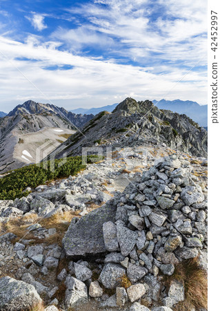 Mt. Fuji's origination from the Tateyama ridgeline and Mt. 42452997
