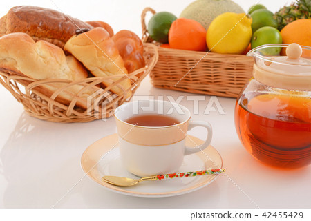 Healthy breakfast Healthy breakfast 42455429