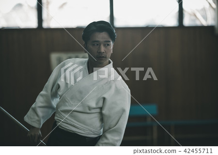 person, male, males 42455711