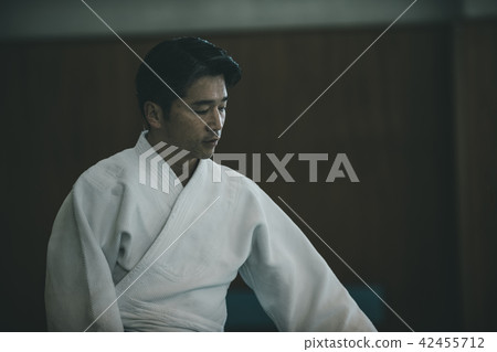 person, male, males 42455712