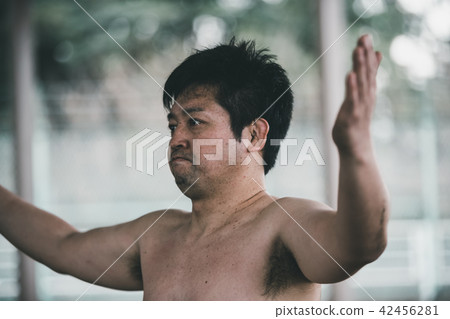 相撲 石製洗浴盆 正式蹲伏 42456281