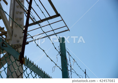 鐵絲網和圍欄3 42457081