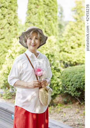 Life, woman, old man, Korean Life, woman, old man, Korean 42458236