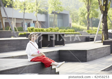 Life, woman, old man, Korean Life, woman, old man, Korean 42458253