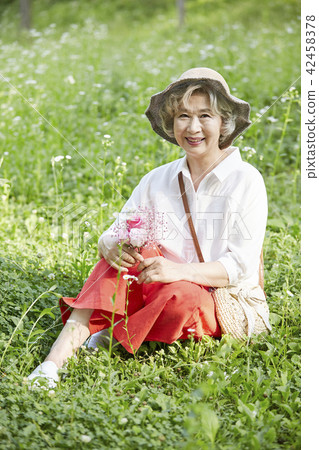 Life, woman, old man, Korean Life, woman, old man, Korean 42458378
