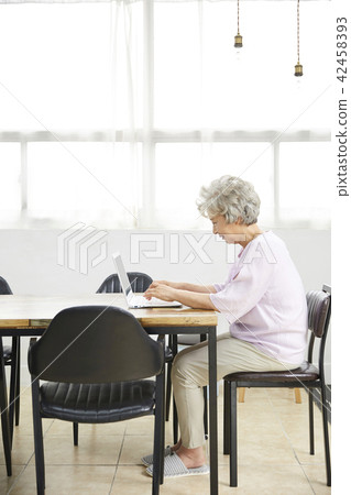 生活，女人，老頭，韓國人 42458393