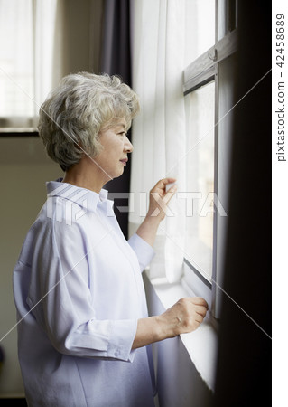 Life, woman, old man, Korean Life, woman, old man, Korean 42458689