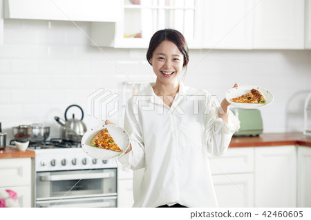 Single-life delivery food pizza Single-life delivery food pizza 42460605