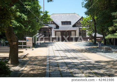 Old Kure guardian minister's office building 42461986