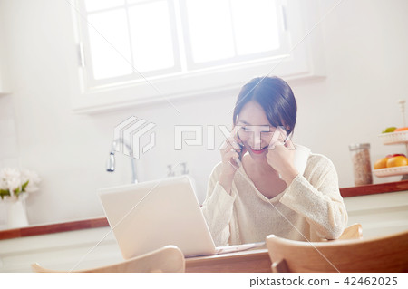 Single Life Account Management Money Management Online Shopping 42462025