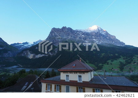 Eiger Distant view 42462621