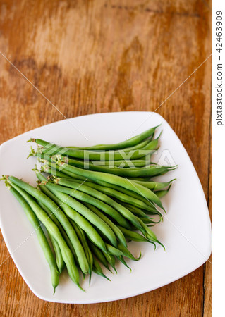 Short bean paste Short bean paste 42463909