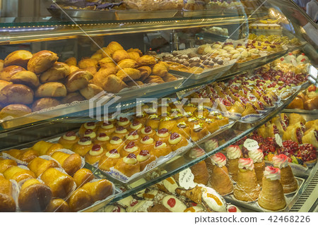 Very famous sweetshop in Naples, Gambrinus. Very famous sweetshop in Naples, Gambrinus. 42468226