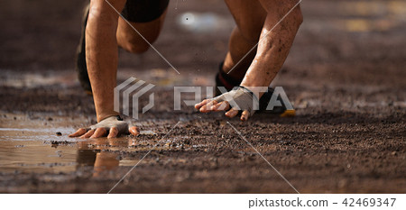 Mud race runners 42469347