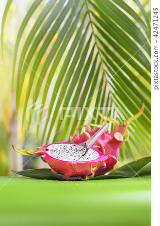 Fresh, tasty tropic, exotic dragon pitahya dragon Fresh, tasty tropic, exotic dragon pitahya dragon 42471245