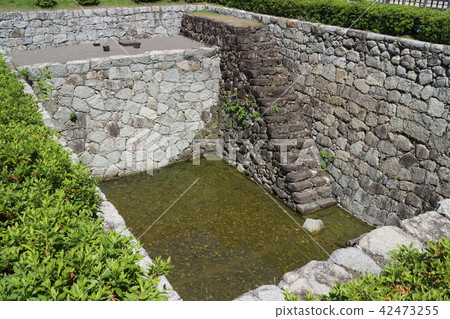 Matsuyama castle Ninomaru Historic site Oi well estate in the garden Matsuyama castle Ninomaru Historic site Oi well estate in the garden 42473255