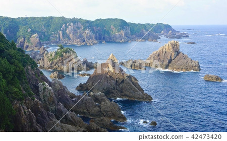 Scenery of Kai Kongo Oshima, Kushimoto-cho, Higashimuro-gun, Wakayama Prefecture 42473420