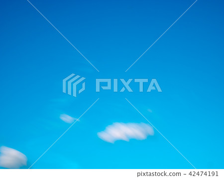 Slow Motion blur on the clouds  42474191