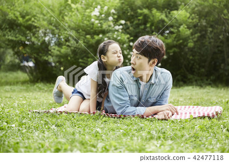 Family, park, nature, forest, kids, children, summer, vacation, picnic, vacation Family, park, nature, forest, kids, children, summer, vacation, picnic, vacation 42477118