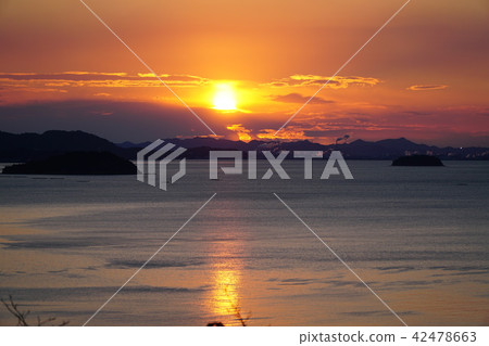 Ako Okazaki 42478663