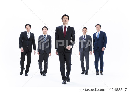 業務whiteback大量的商人男性 業務whiteback大量的商人男性 42488847