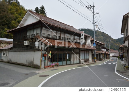 島根縣Kamaguchiguchi的城鎮景觀 島根縣Kamaguchiguchi的城鎮景觀 42490535