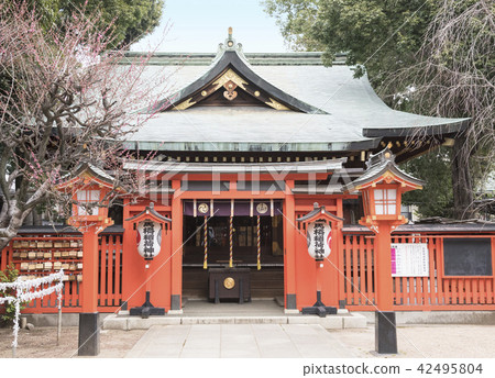 The front shrine of Mabashi Inari Shrine (Suginami Ward, Tokyo) 42495804