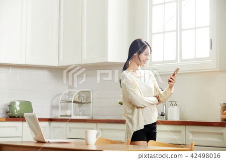 Single Life Start of the Day Healthy 42498016