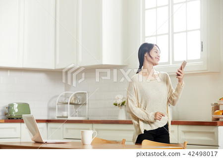 Single Life Start of the Day Healthy 42498017