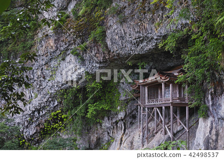 [National Treasure] Santokusan Sanbutsuji Temple (Sanbutsu Temple) Input Hall (Okuin/Zao Hall) Copy Space 42498537