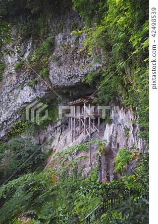 [國寶] Santokokusan Sanbutsuji寺（Sanbutsu寺）入門堂（棗園奧金院） 42498539