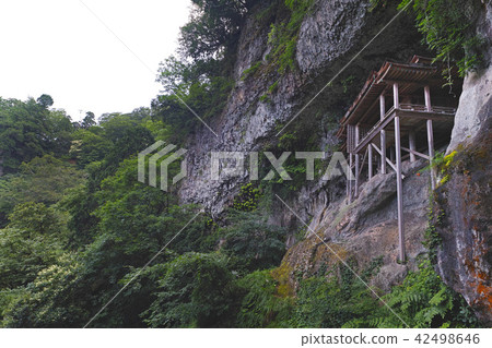 [國寶]三德山三佛寺（三佛寺）輸入堂（奧金/藏王堂）複製空間 42498646