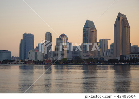 View of the San Diego doutown from Coronado Island View of the San Diego doutown from Coronado Island 42499504