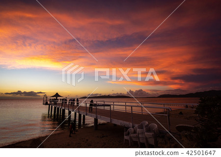 沖繩石垣島崎崎海灘黃昏 42501647