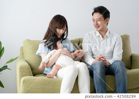 Family image, auspice, discuss Family image, auspice, discuss 42508299