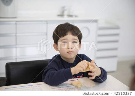 Children who went to the dentist 42510387