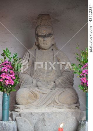 The statue of Kannon (Sōfukuji / Blacksmith Town, Nagasaki-shi, Nagasaki prefecture) 42512284