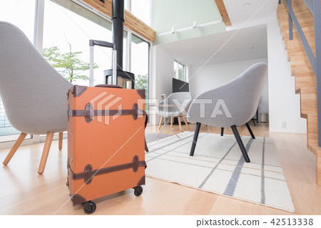 Travel image 42513338