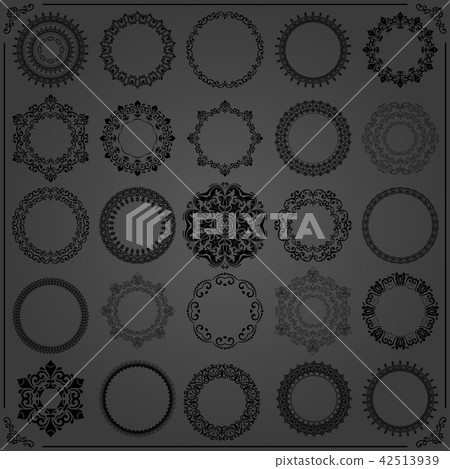 Vintage Set of Vector Round Elements - Stock Illustration [42513939 ...