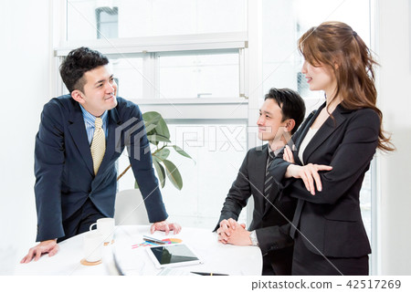 業務情況·會議·頭腦風暴 42517269