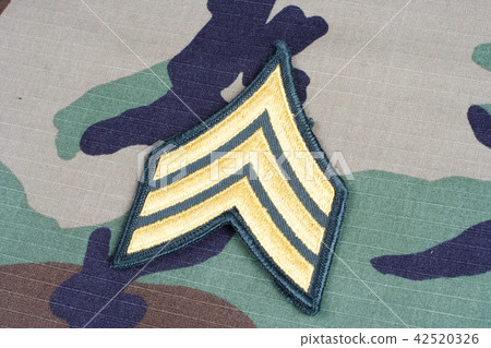 US ARMY Sergeant rank patch  42520326
