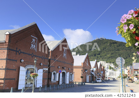 Hakodate Kanamori紅磚倉庫和函館山 42521243